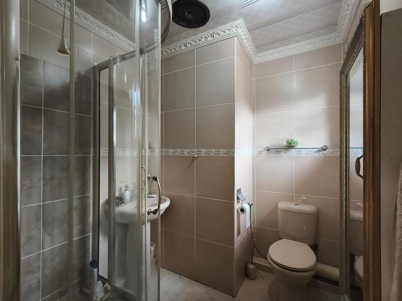 7 Bedroom Property for Sale in Southernwood Eastern Cape